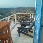 Semi-detached House On The Heights Of Parikia - Exceptional View Of The Cyclades Nyaraló Párosz