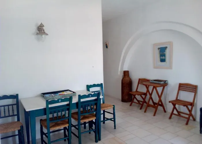 Semi-detached House On The Heights Of Parikia - Exceptional View Of The Cyclades Dom wakacyjny Páros