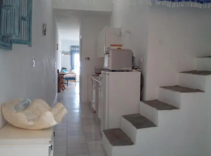 Semi-detached House On The Heights Of Parikia - Exceptional View Of The Cyclades Dom wakacyjny *