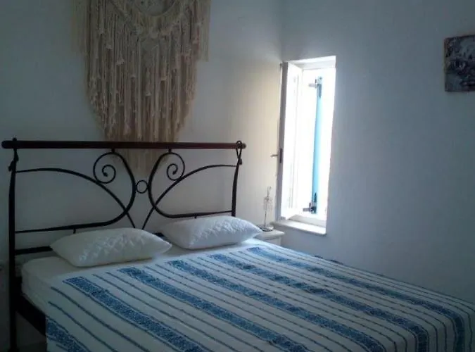 Semi-detached House On The Heights Of Parikia - Exceptional View Of The Cyclades Dom wakacyjny *