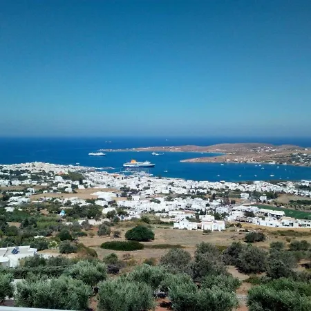 Semi-detached House On The Heights Of Parikia - Exceptional View Of The Cyclades